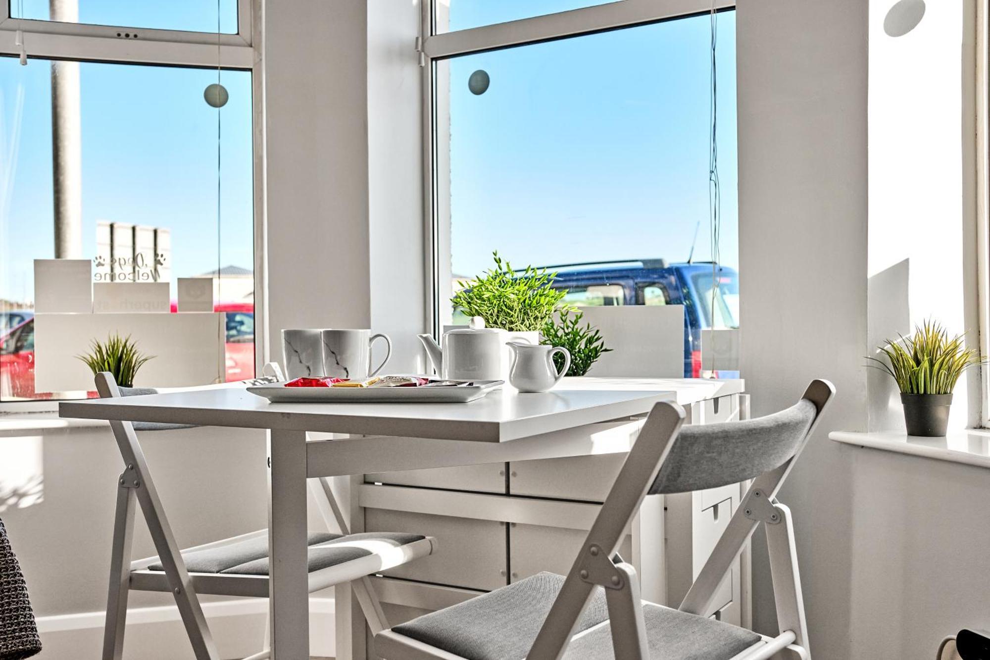 Ferienwohnung 1 Dunluce Park - Portrush By The Sea Exterior foto