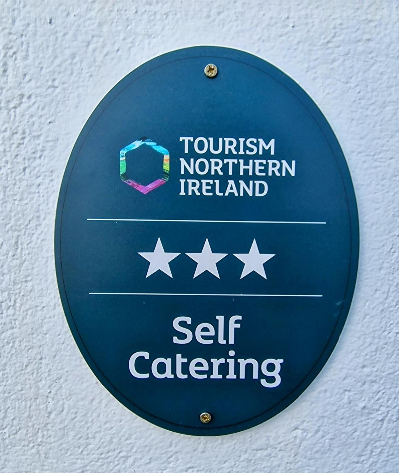 Ferienwohnung 1 Dunluce Park - Portrush By The Sea Exterior foto